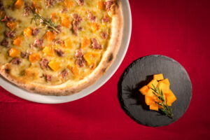 salsiccia e zucca pizza e arte trofarello